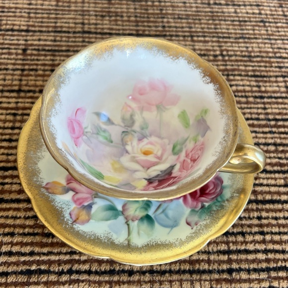 Vintage Takiro Cup and Saucer set - Picture 2 of 5